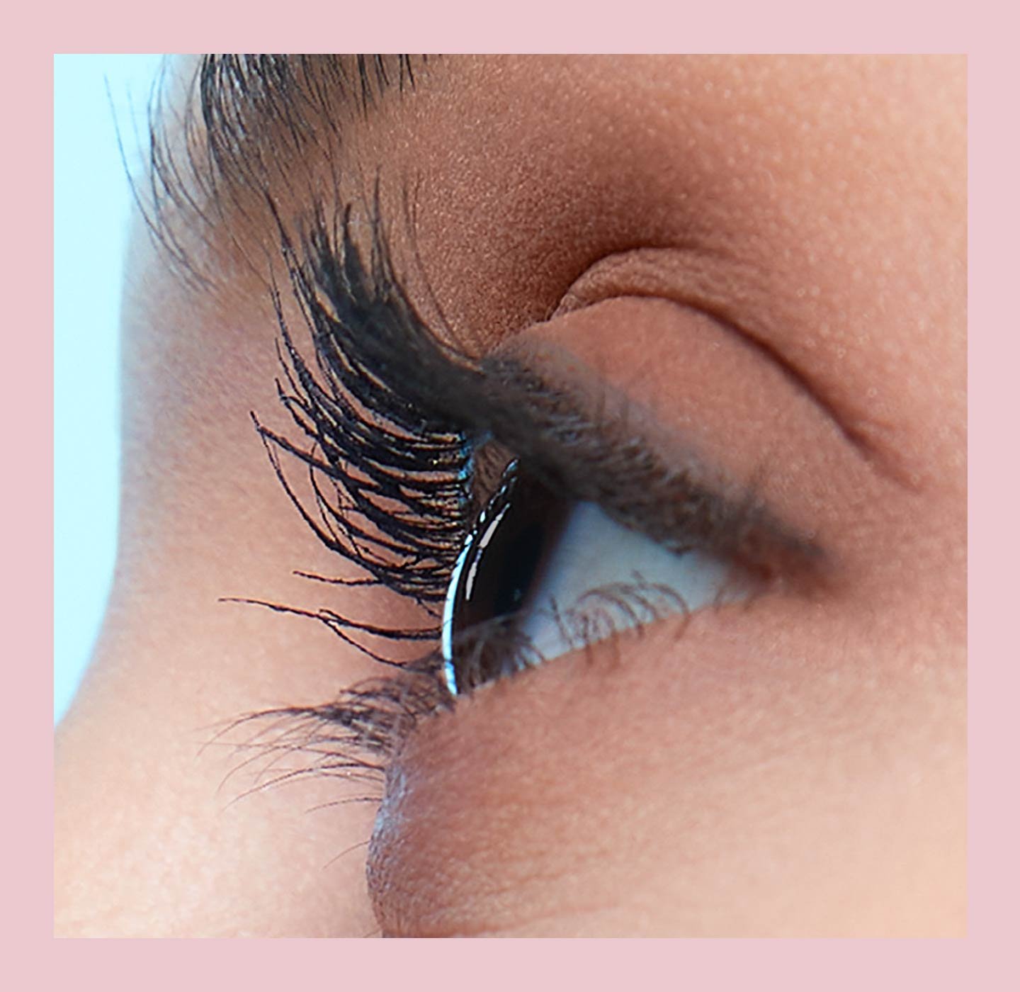 everyangle karusell lashsensational skyhigh 1400x1400